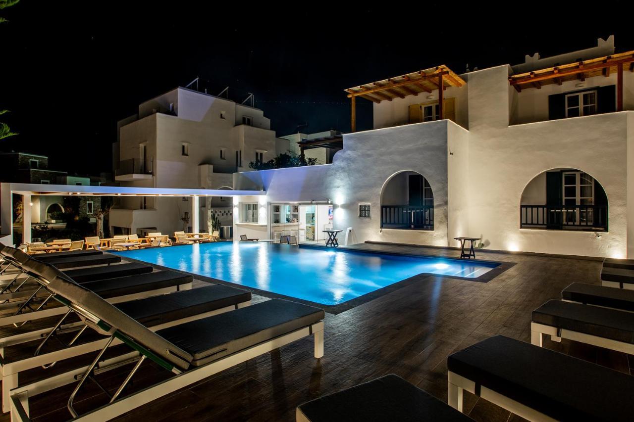 Naxos City 스피로스 아파트 호텔 외부 사진